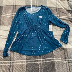 4/$17  Maternity top